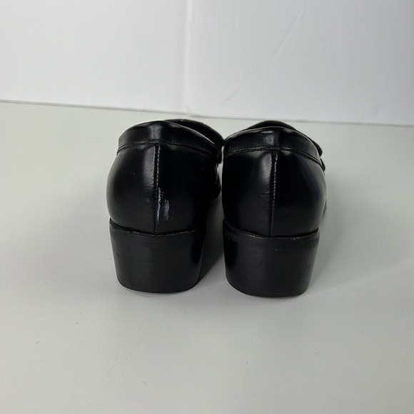 Sol Sana Black Loafer - Picture 4 of 11